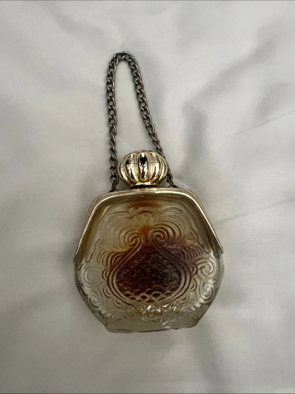 Vintage Avon purse decanter some scratches on gold GVC